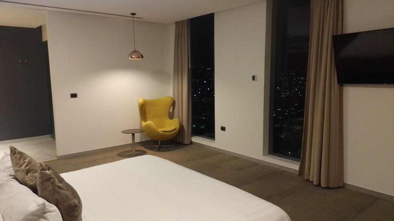Hotel Belo Grand มอเรเลีย ภายนอก รูปภาพ